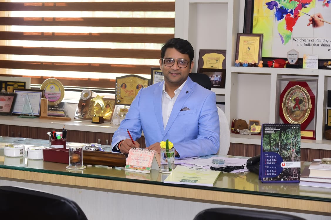 Mr. Nishant Tripathi